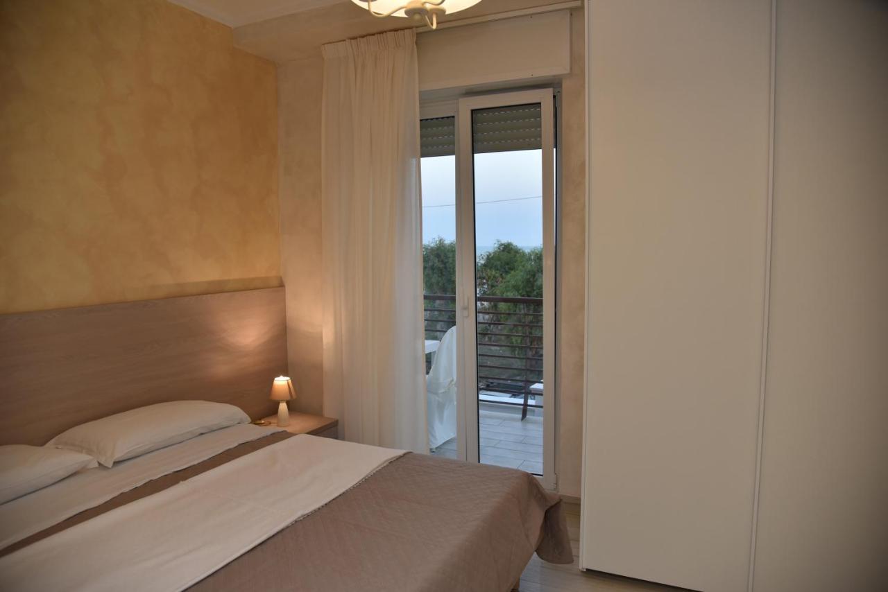 Vista beb mare Bed & Breakfast Manfredonia Bagian luar foto